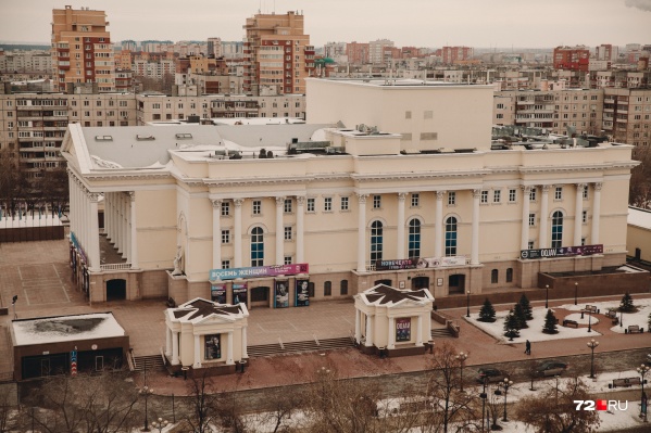 Драмтеатр переживает второе закрытие за время пандемии Драмтеатр переживает второе закрытие за время пандемии