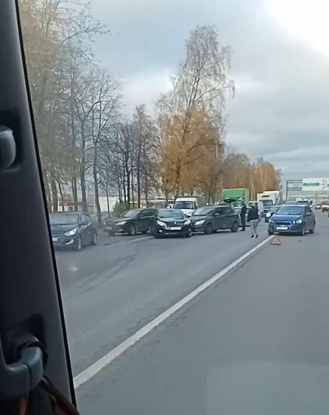 Скриншот видео из группы <a href="https://vk.com/wall-68471405_14015935" target="_blank" class="_">«ДТП и ЧП | Санкт-Петербург»</a>