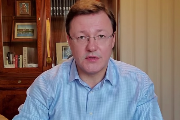 Дмитрий Азаров перешел на удаленку из-за положительного теста на коронавирус Дмитрий Азаров перешел на удаленку из-за положительного теста на коронавирус
