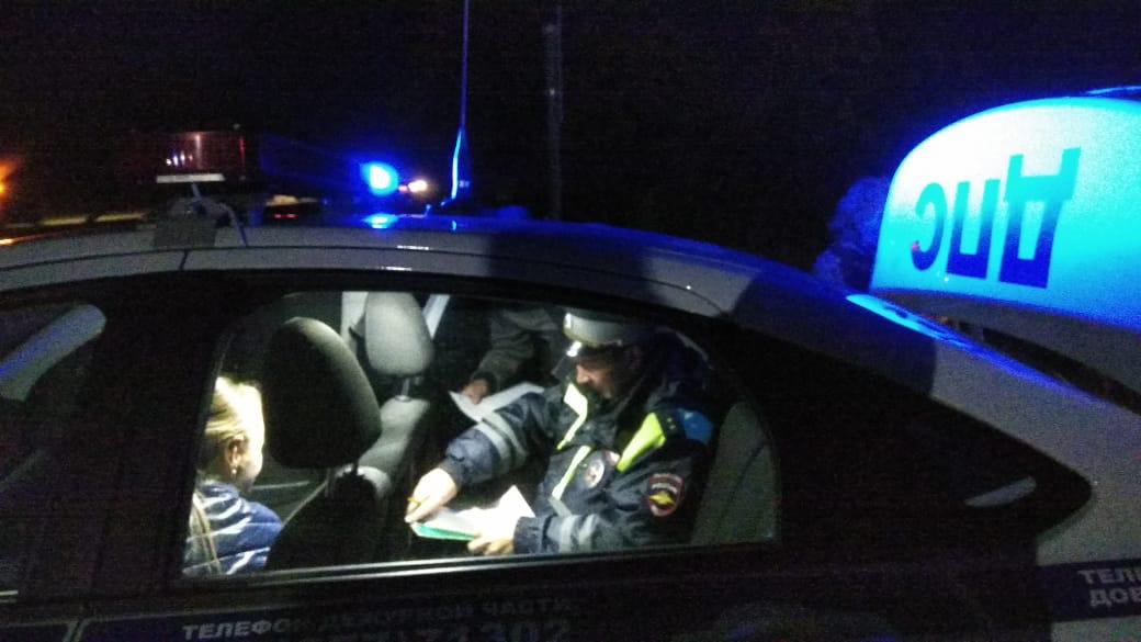 В Свердловской области после столкновения с Hyundai «Газель» отбросило на женщину-пешехода