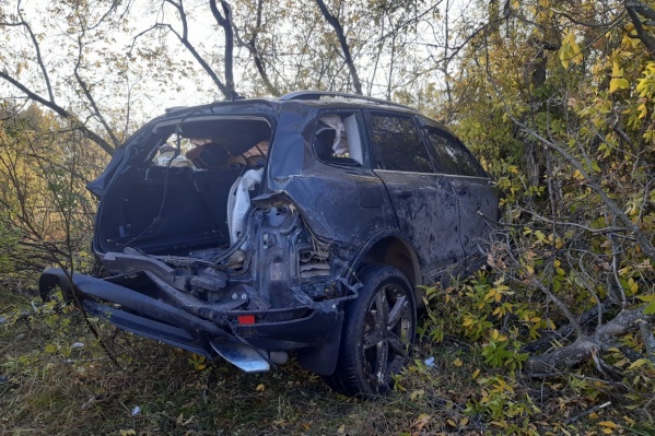 26 сентября <a href="https://ngs55.ru/news/more/69482159/" target="_blank" class="_">произошла авария</a>, в которой трое пассажиров скончались на месте до приезда скорой помощи 26 сентября <a href="https://ngs55.ru/news/more/69482159/" target="_blank" class="_">произошла авария</a>, в которой трое пассажиров скончались на месте до приезда скорой помощи