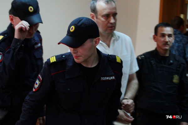 Вячеслав Истомин провёл в колонии строгого режима три года и больше года пробыл в СИЗО и под домашним арестом Вячеслав Истомин провёл в колонии строгого режима три года и больше года пробыл в СИЗО и под домашним арестом