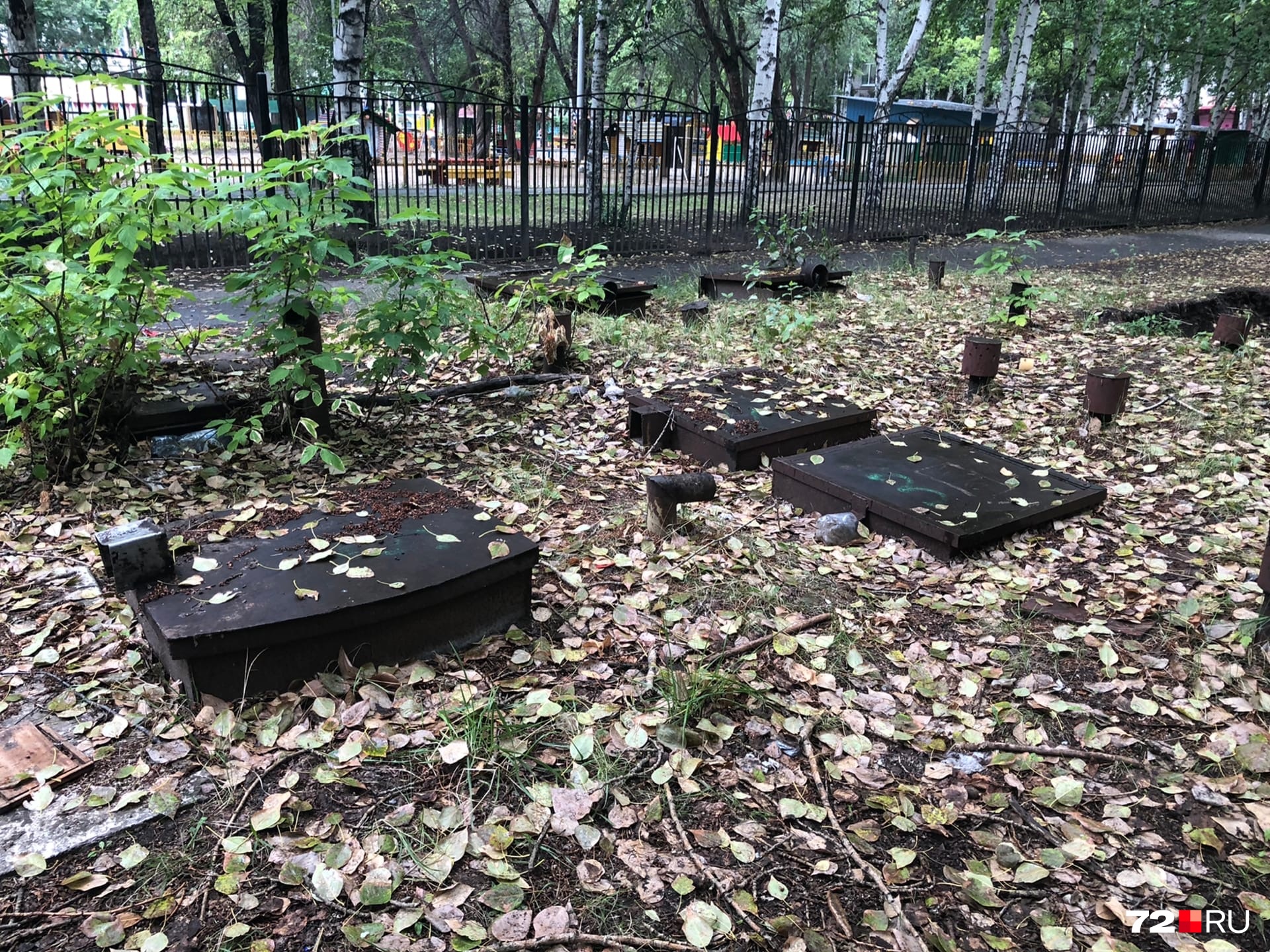 Погреба — это фишечка Тюмени, в других крупных городах нет такого вольного размещения стихийных овощехранилищ Погреба — это фишечка Тюмени, в других крупных городах нет такого вольного размещения стихийных овощехранилищ
