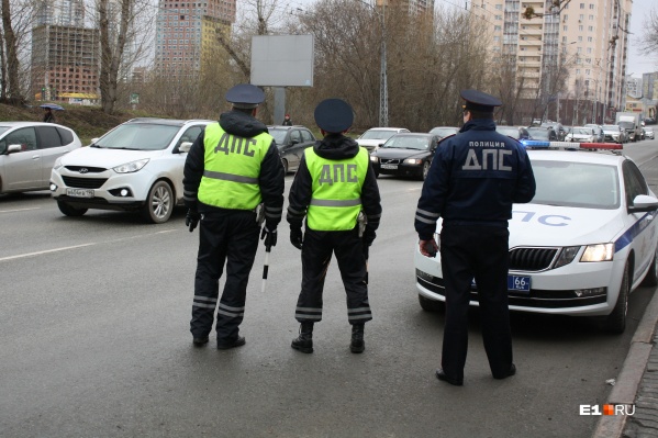 В региональной ГИБДД рассказали, как коронавирус повлиял на обстановку на уральских дорогах В региональной ГИБДД рассказали, как коронавирус повлиял на обстановку на уральских дорогах 