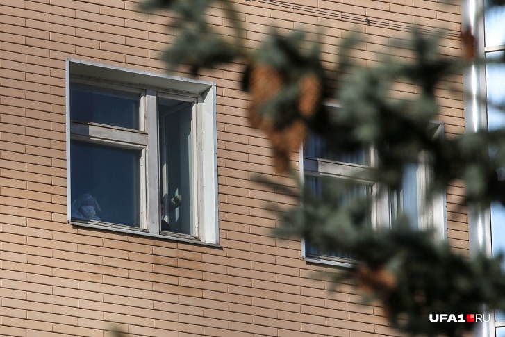 Больница находится на карантине с 6 апреля Больница находится на карантине с 6 апреля