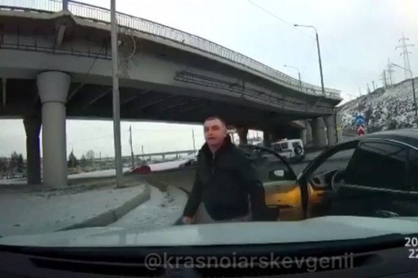 В кадре — пострадавший от пуль В кадре — пострадавший от пуль