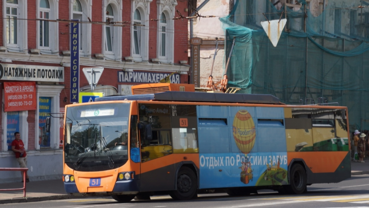 «Это должно войти в учебники для коррупционеров»: Илья Варламов — о закрытии троллейбуса в Рыбинске