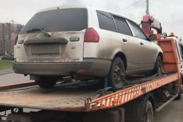 Если владелец авто не погасит долг за 10 дней, его машину продадут Если владелец авто не погасит долг за 10 дней, его машину продадут