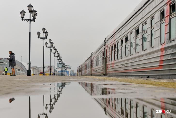 Мост откроют в 7 утра, после этого поезд прибудет на вокзал Мост откроют в 7 утра, после этого поезд прибудет на вокзал