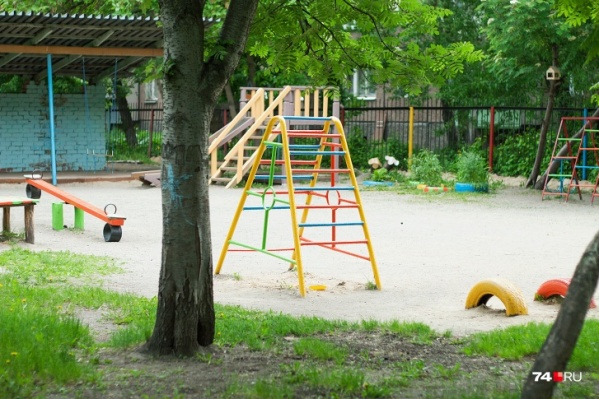 Власти надеются, что родители не будут приводить детей в детский сад без острой необходимости Власти надеются, что родители не будут приводить детей в детский сад без острой необходимости