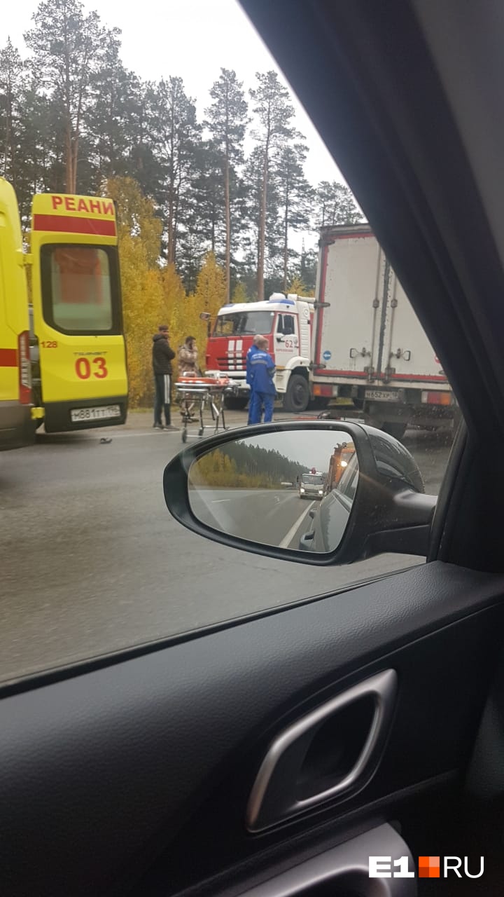 Водителя пришлось вырезать из машины Водителя пришлось вырезать из машины 