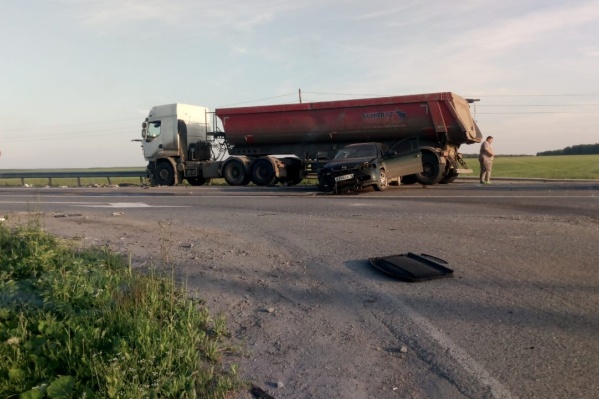 ДТП произошло на повороте к поселку Гагарскому, где на прошлой неделе случилось еще одно ДТП ДТП произошло на повороте к поселку Гагарскому, где на прошлой неделе случилось еще одно ДТП