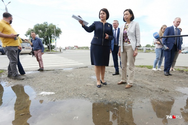 Галина Гаврилова (в центре слева) перешла работать в Центральный район Галина Гаврилова (в центре слева) перешла работать в Центральный район