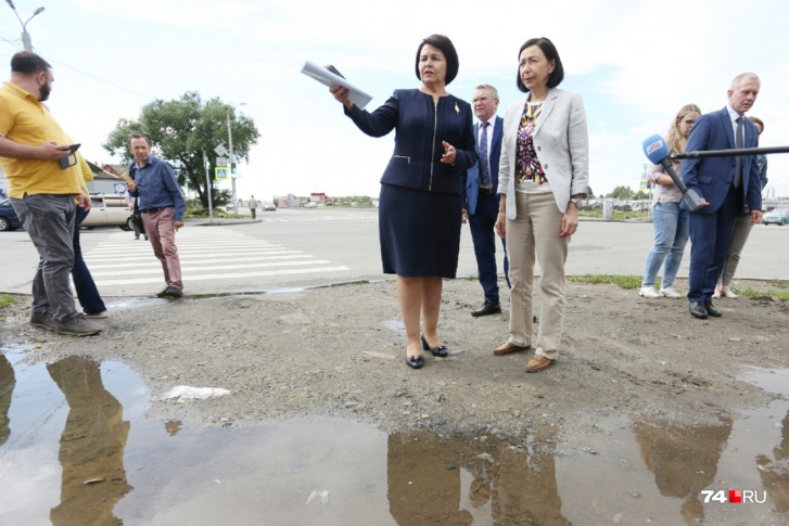 Галина Гаврилова (в центре слева) перешла работать в Центральный район Галина Гаврилова (в центре слева) перешла работать в Центральный район