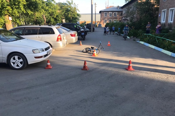 Автомобиль виновника ДТП пока не установлен Автомобиль виновника ДТП пока не установлен