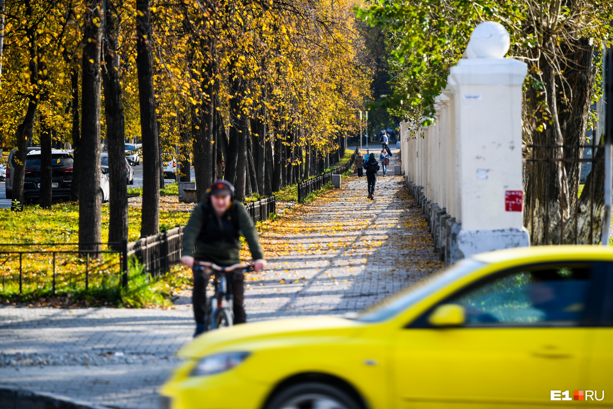 Жители Екатеринбурга сами решат, что нужно обновить в городе. На это выделят миллион рублей