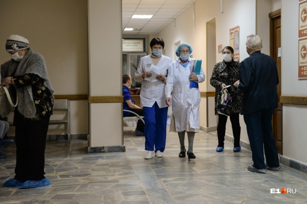 Больницы работают в обычном режиме, но временно не проводят профосмотры и диспансеризацию Больницы работают в обычном режиме, но временно не проводят профосмотры и диспансеризацию