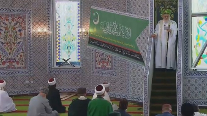 В мечети «Ляля-Тюльпан» в Уфе проходят торжественные богослужения в режиме онлайн