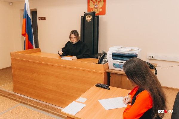 В суде уголовное дело рассмотрят по существу В суде уголовное дело рассмотрят по существу