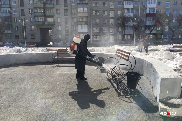 Обрабатывать общественные пространства будут ежедневно Обрабатывать общественные пространства будут ежедневно