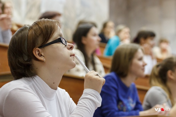 И лекционные, и практические занятия пройдут в режиме онлайн И лекционные, и практические занятия пройдут в режиме онлайн 