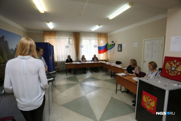 22 апреля в стране должно пройти голосование за поправки в Конституцию — комиссии в регионе уже начали к нему готовиться 22 апреля в стране должно пройти голосование за поправки в Конституцию — комиссии в регионе уже начали к нему готовиться