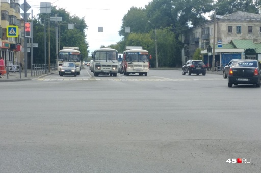 В Кургана началась волна подорожания проезда в автобусах В Кургана началась волна подорожания проезда в автобусах