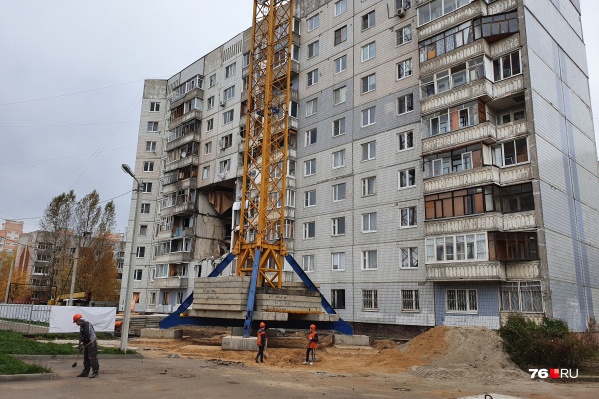 После взрыва бытового газа прошло уже больше месяца После взрыва бытового газа прошло уже больше месяца