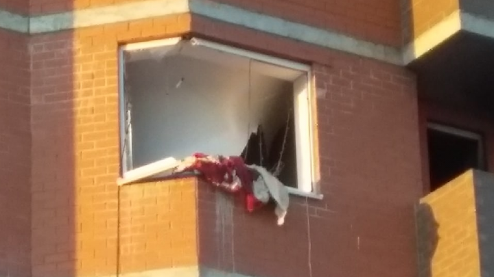 Окна сорваны, квартира вся в копоти: появилось видео с места взрыва газа в Волгограде