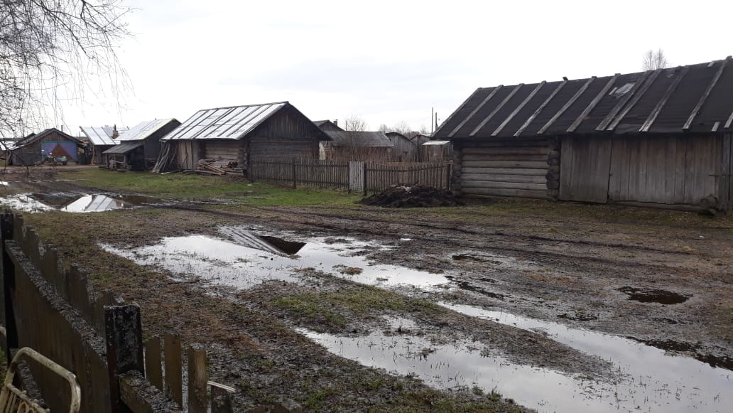 В поселке нет мобильной связи В поселке нет мобильной связи