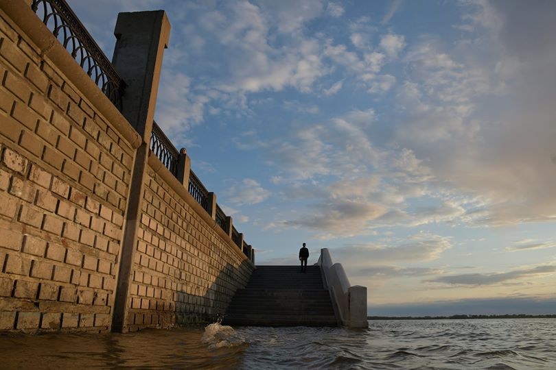 В волге подняли уровень воды в