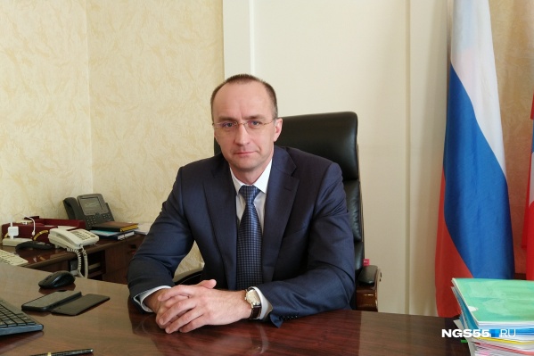Дмитрий Вьюшков провёл на этом посту чуть больше года Дмитрий Вьюшков провёл на этом посту чуть больше года