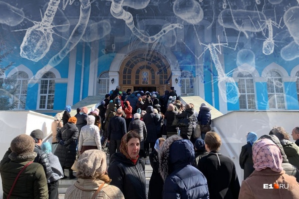 Прихожане пришли праздновать Благовещение Прихожане пришли праздновать Благовещение