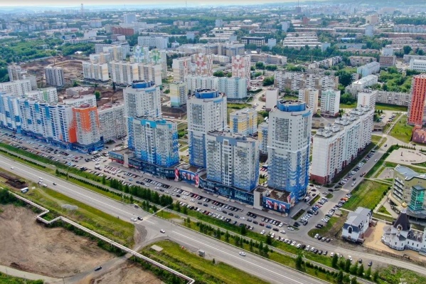 Жилой район начали строить в 2008 году Жилой район начали строить в 2008 году
