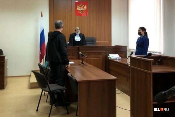 Бывшего партнера шансонье Новикова отправили в колонию Бывшего партнера шансонье Новикова отправили в колонию