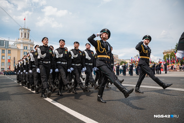 Торжественные шествия с военной техникой пройдут 9 мая в трех городах Кузбасса