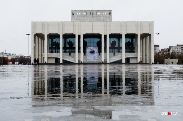 Праздник в Театре-Театре не могут провести из-за карантина по коронавирусу Праздник в Театре-Театре не могут провести из-за карантина по коронавирусу