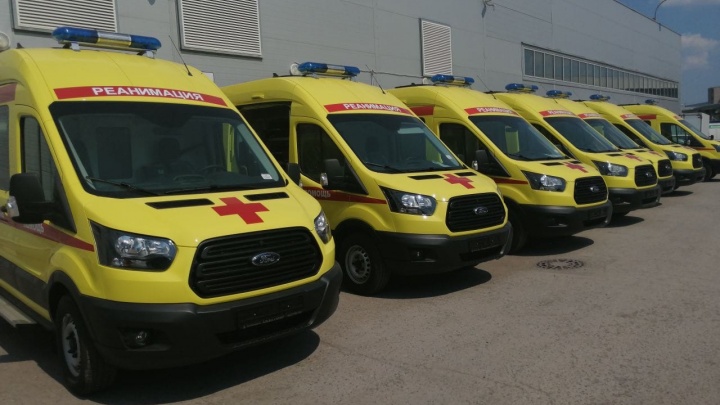 Прикамским больницам направили новые кареты скорой помощи для приема большого потока пациентов с коронавирусом