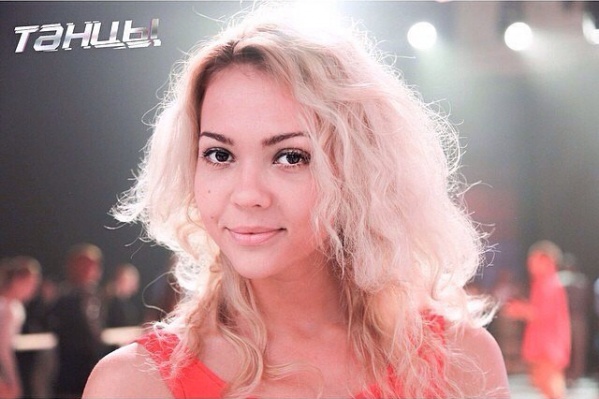 Алена Фролочкина участвовала в проекте в 2015 году. Она стала единственным танцором из шоу, кому Егор Дружинин предложил работу в своем спектакле. Но почему? Алена Фролочкина участвовала в проекте в 2015 году. Она стала единственным танцором из шоу, кому Егор Дружинин предложил работу в своем спектакле. Но почему?