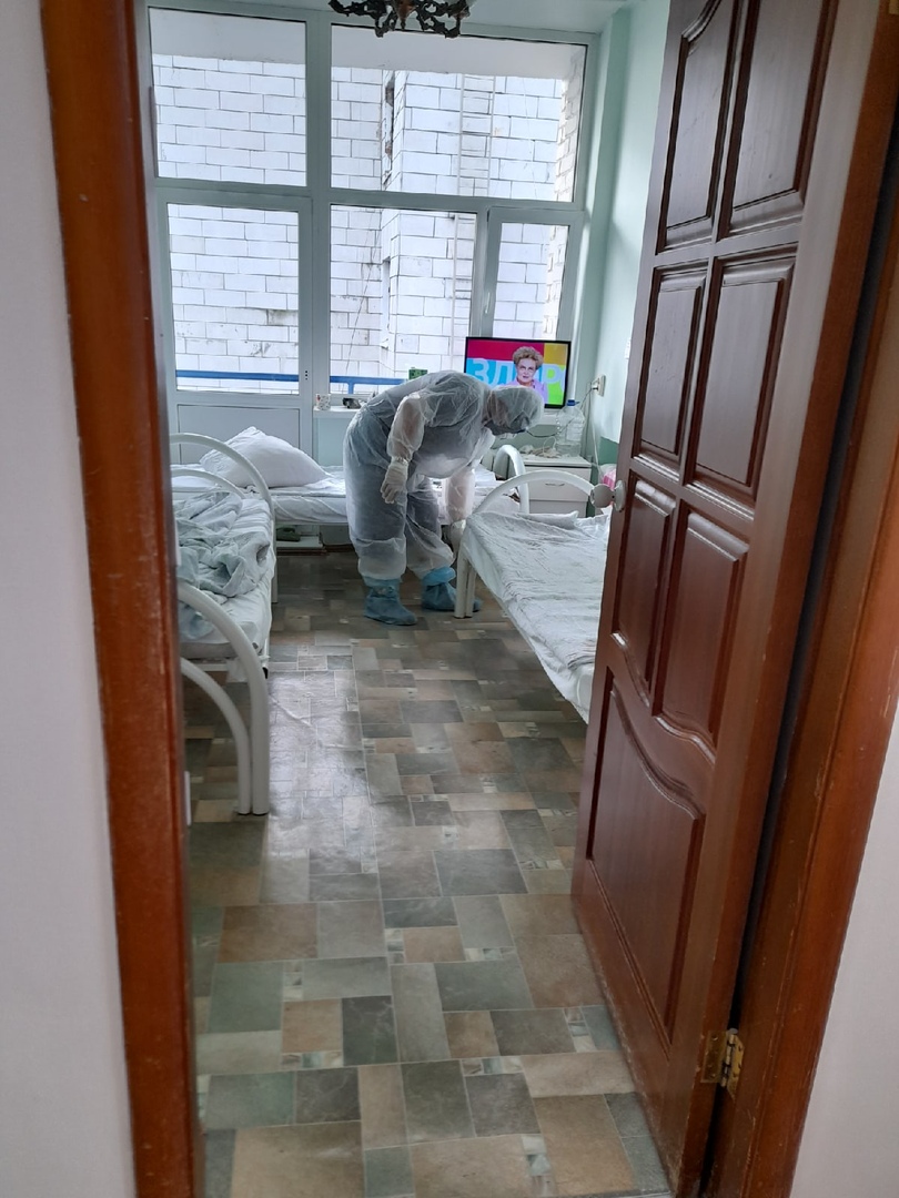 В обсерваторе серьезная санобработка и дезинфекция В обсерваторе серьезная санобработка и дезинфекция