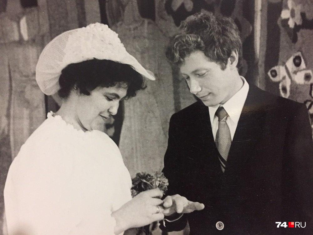 Николай и Галина поженились 9 января 1982 года