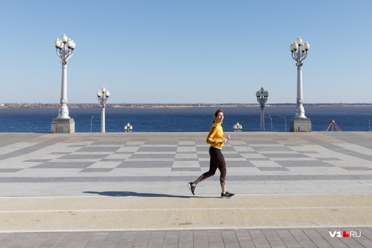 Бегом с изоляции: обзор лучших мест для пробежки в Волгограде