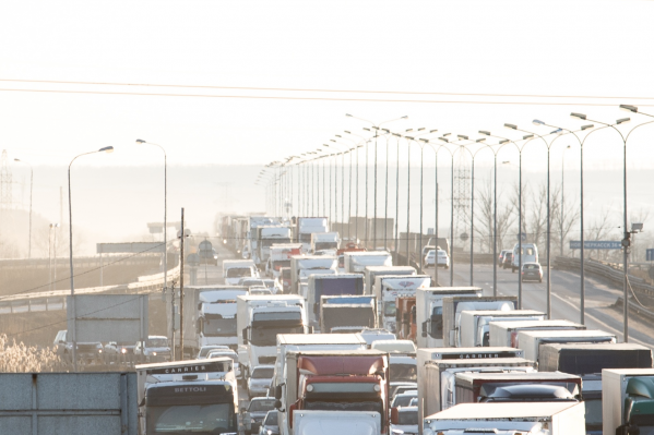 На дороге ведутся ремонтные работы На дороге ведутся ремонтные работы