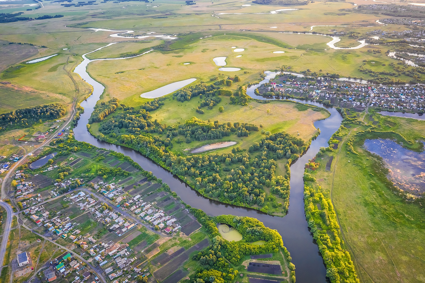Сколько водоёмов вы насчитали? Сколько водоёмов вы насчитали?