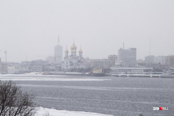 Следующая неделя взаперти пройдёт при снеге и дожде за окном Следующая неделя взаперти пройдёт при снеге и дожде за окном