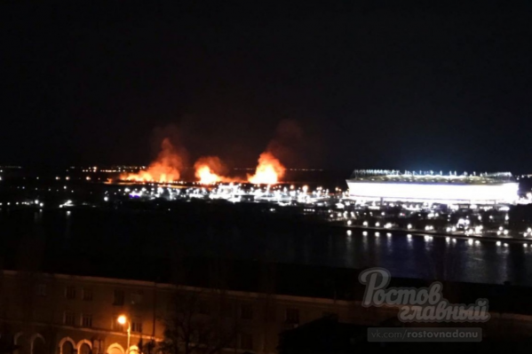 За последние два дня это уже второй пожар возле нового стадиона За последние два дня это уже второй пожар возле нового стадиона
