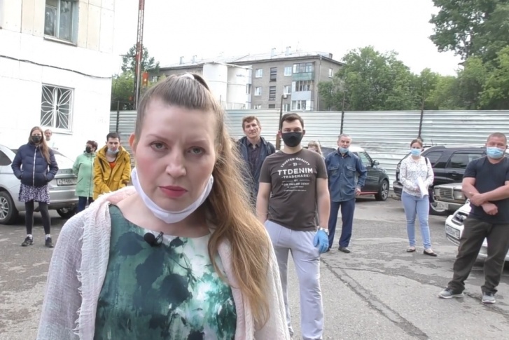 Алла Яковлева, как и другие жители дома, не хотела видеть по соседству 34-этажное здание Алла Яковлева, как и другие жители дома, не хотела видеть по соседству 34-этажное здание