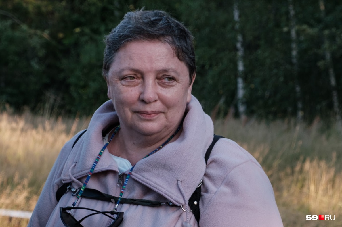 Лариса Савицкая — главный консультант фильма, который выстроен по ее рассказу. Она прилетела в Прикамье на съемочную площадку