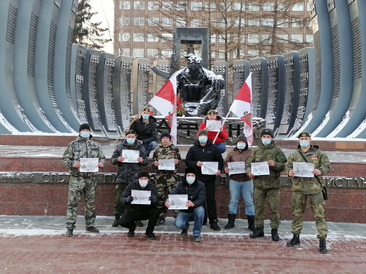 В Екатеринбурге ветераны спецподразделений собирают деньги для малыша со СМА
