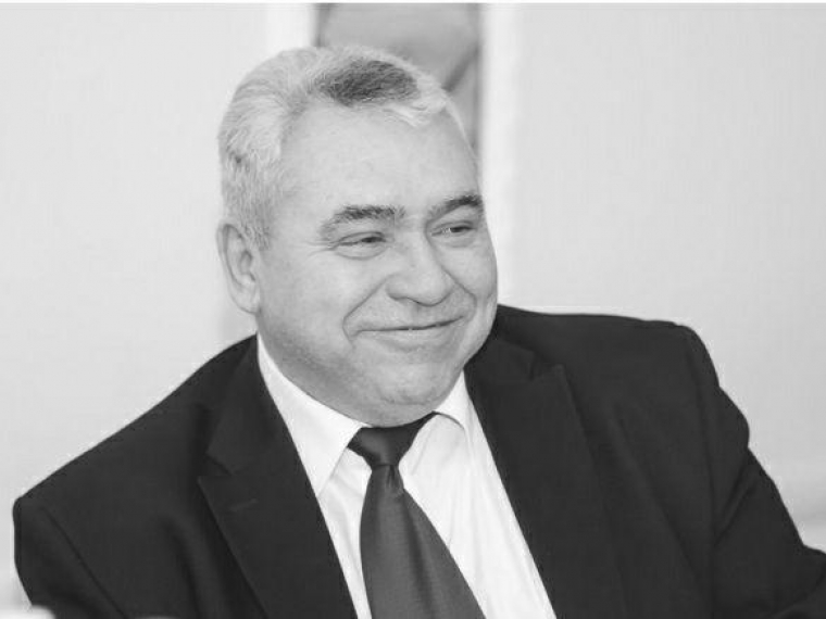 Врачу было 60 лет Врачу было 60 лет